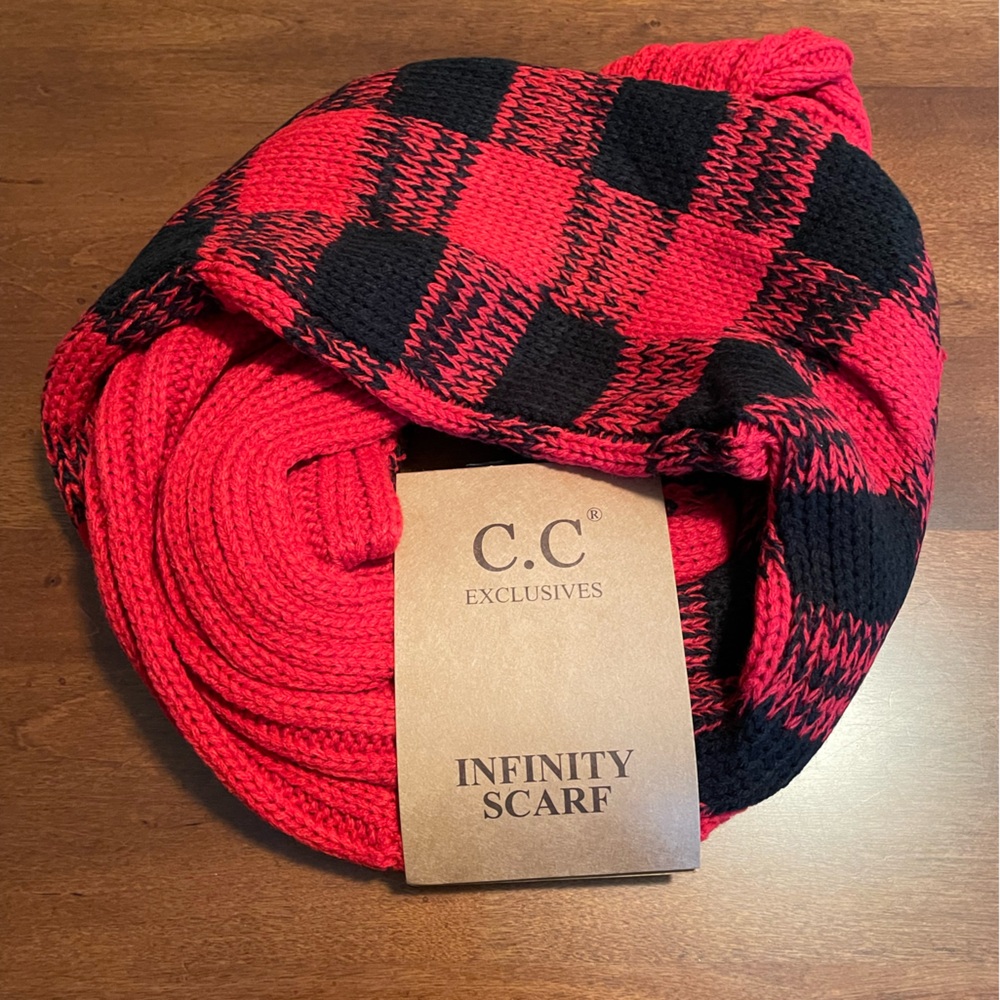 Scarf. C.C Exclusives Brand, Black And Red Infinity Scarf. NWT